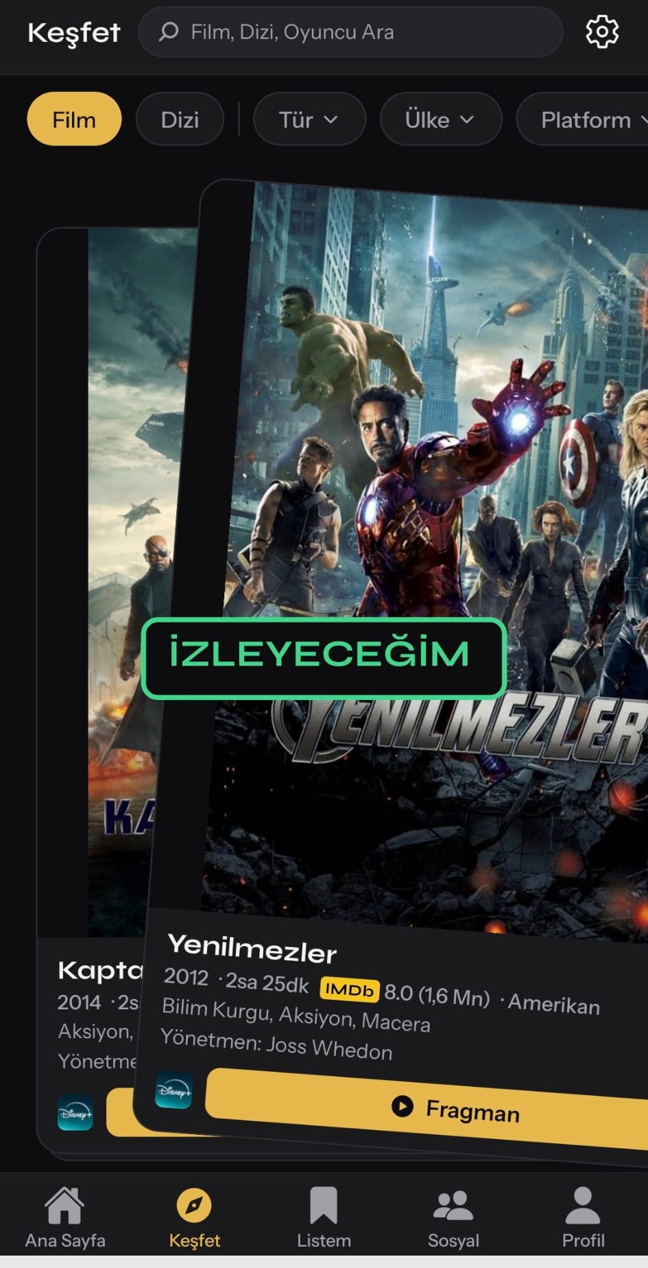 FilmDefterim Keşfet ekranı — sağa kaydır, izleyeceğim